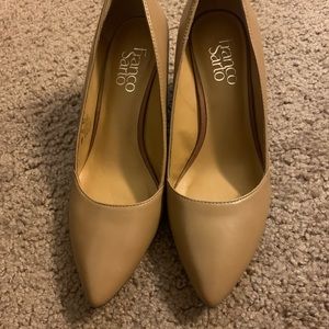 Franco Sarto tan/beige wedge